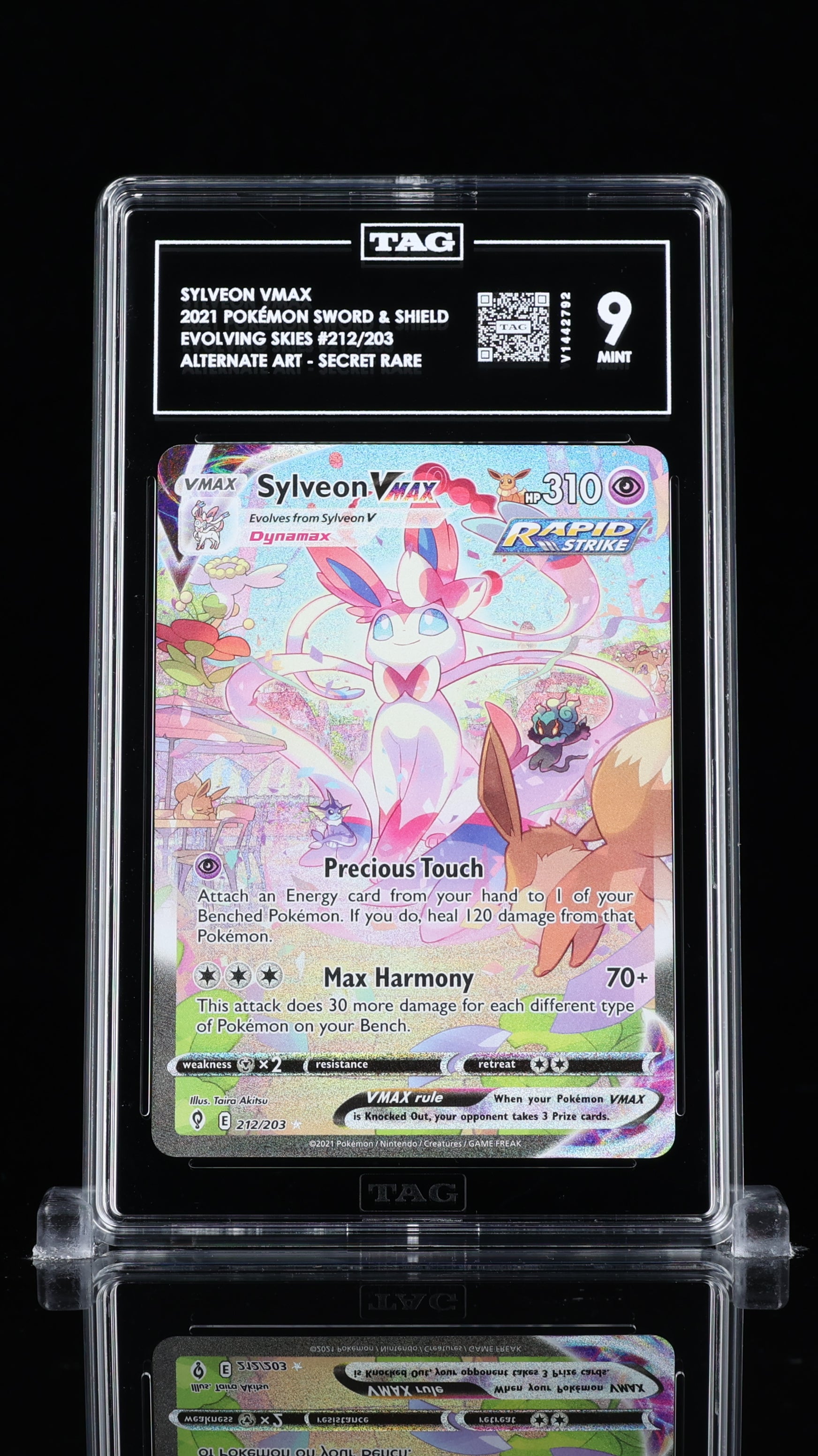 Sylveon VMAX (Alternate Art Secret Rare) outlet 212/203