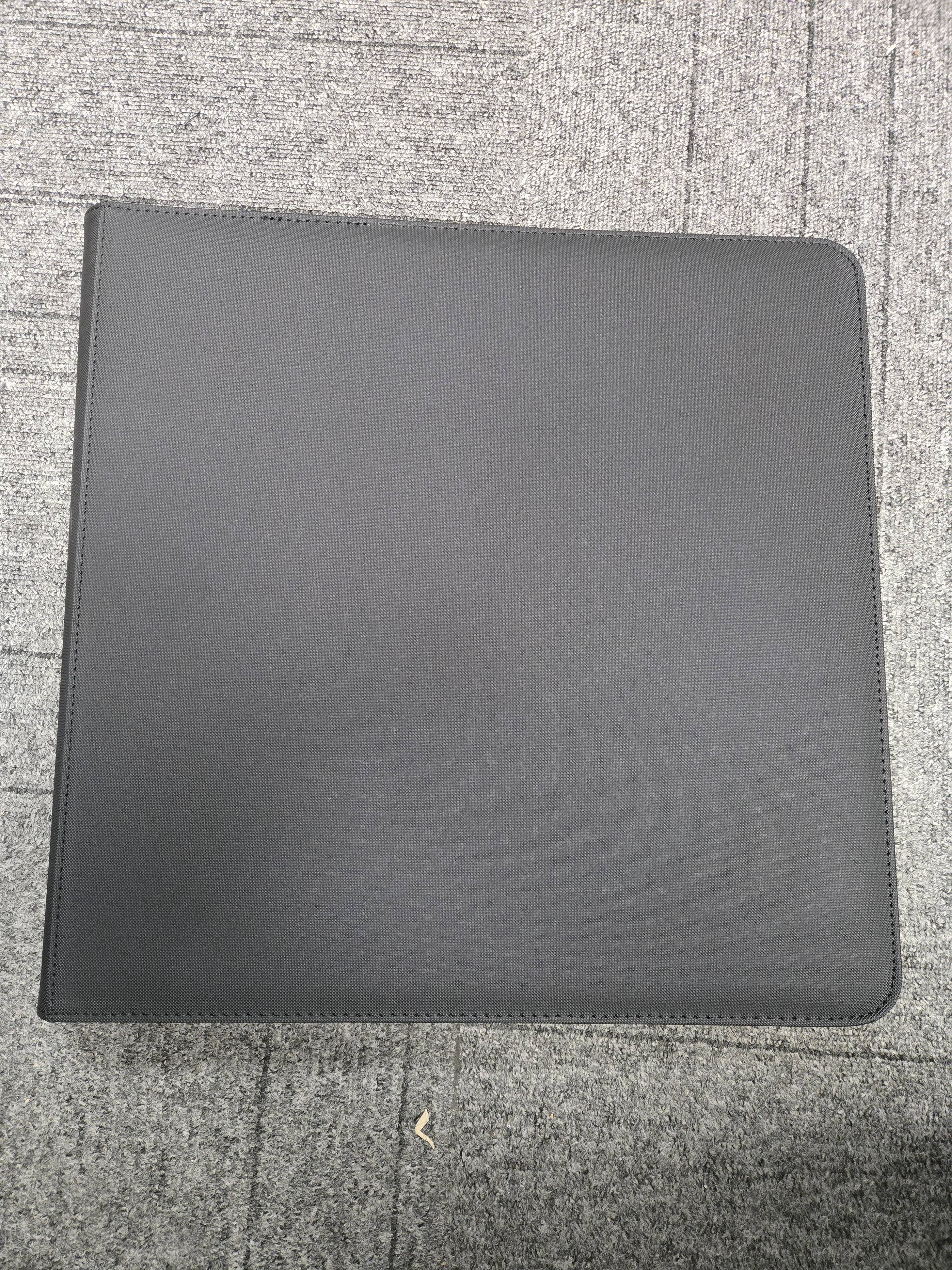 12-Pocket Toploader Binder