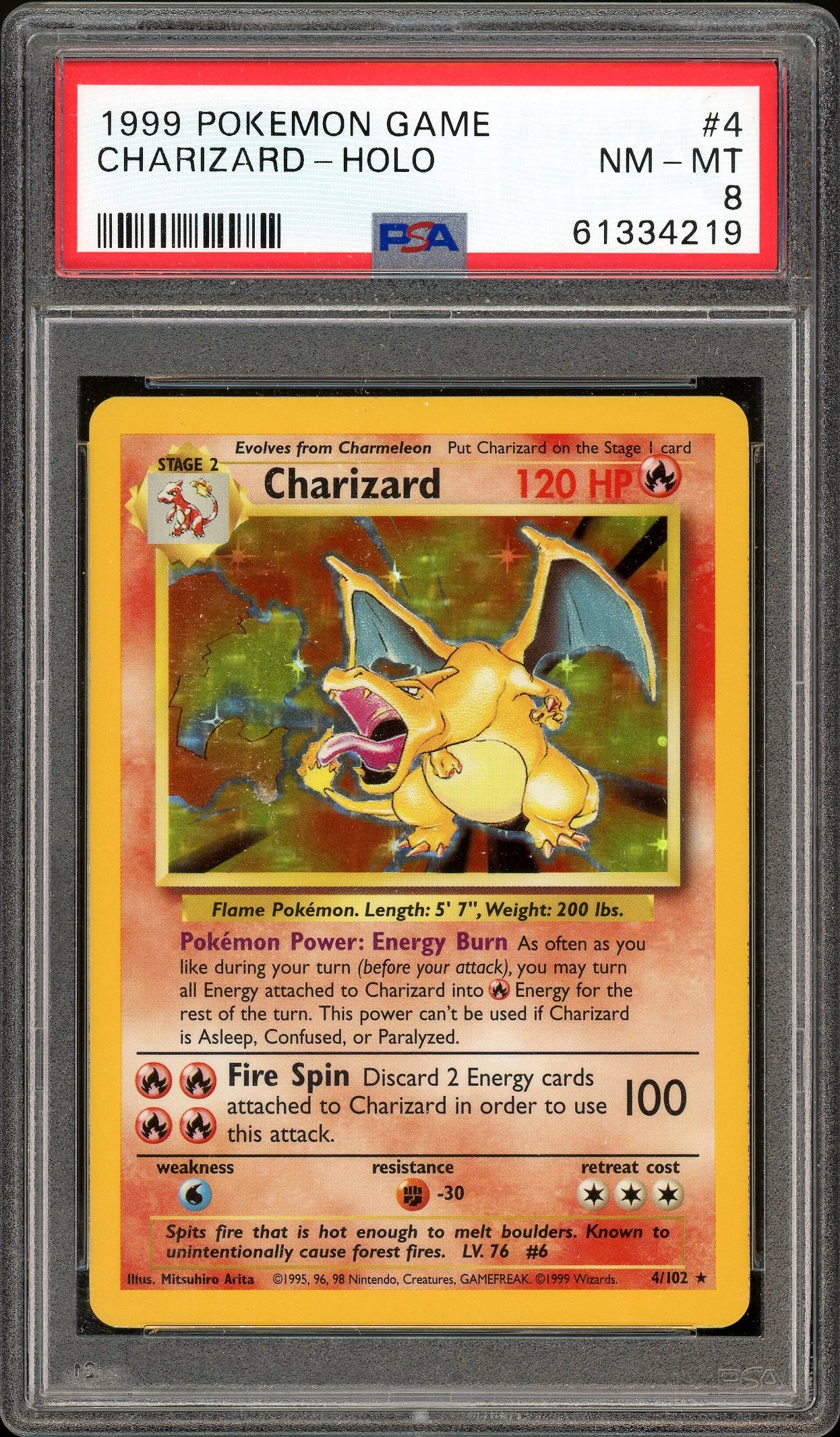 Pokemon: Charizard Base Set 4/102 PSA 8